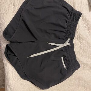 Vuori clementine shorts medium
